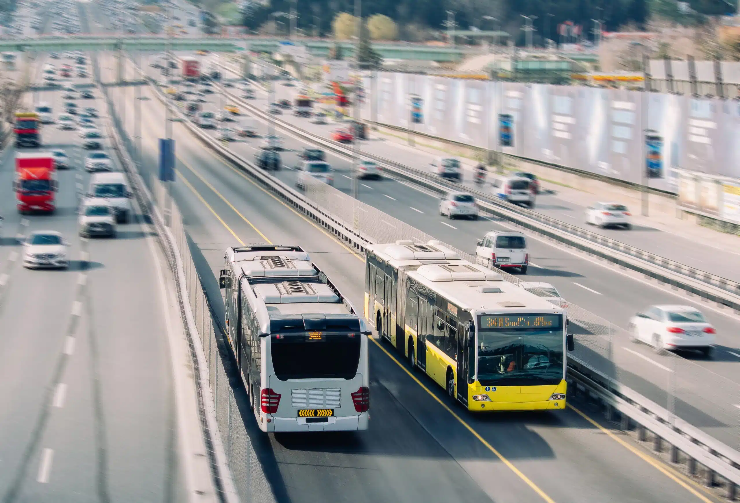 Benefits of Renting Near Public Transport
