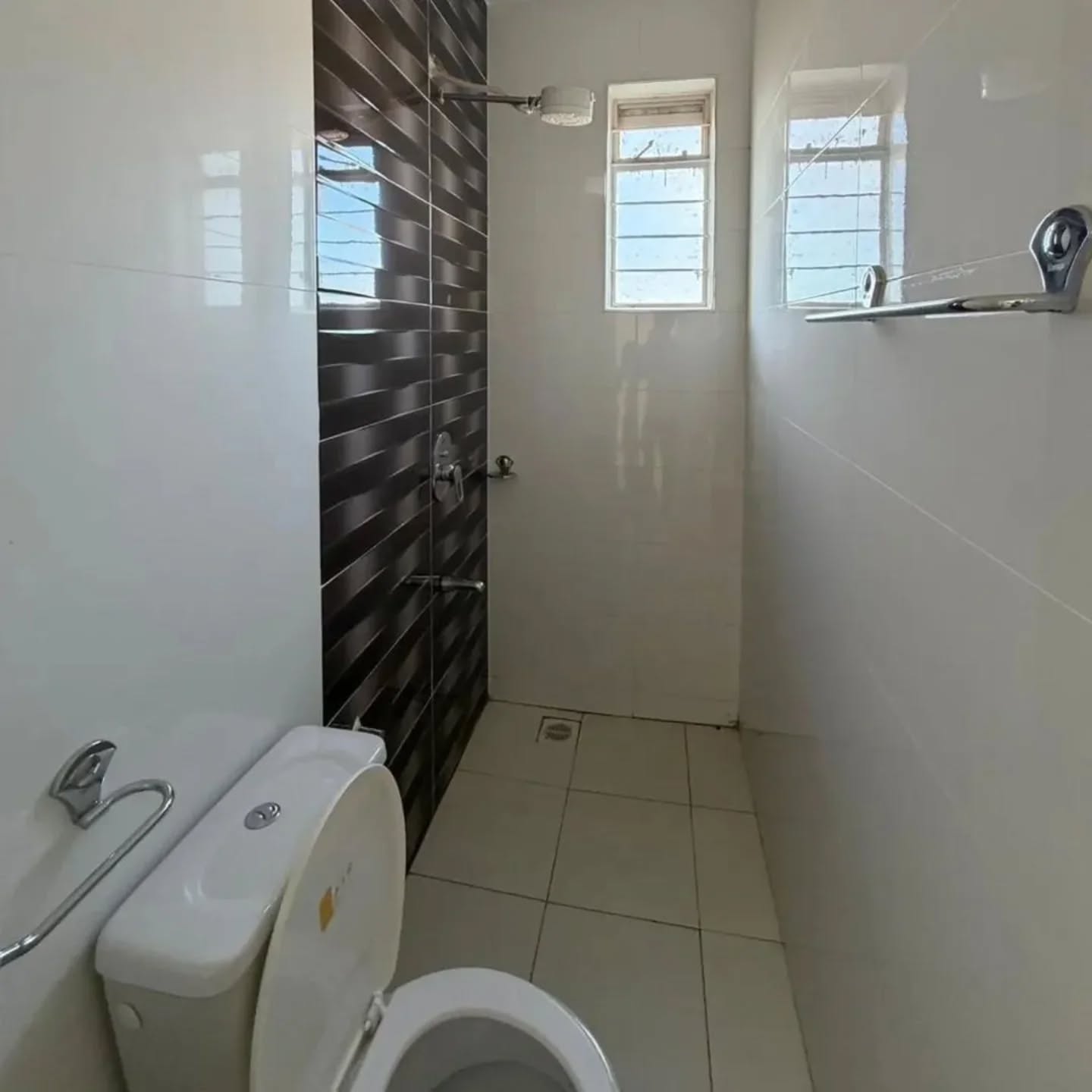 3 Bedroom plus DSQ Triplex for Sale in Juja