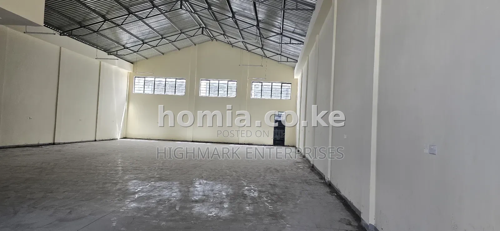 4000 Sq Feet Godown to Let in Eastern Bypass