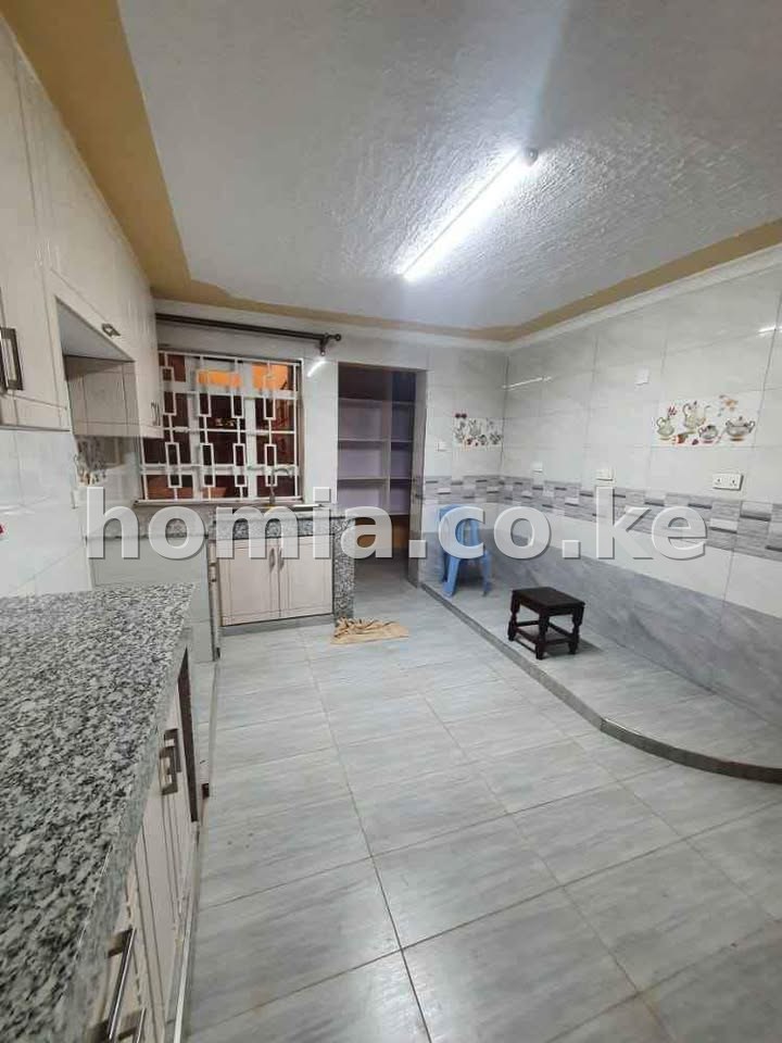 4 bdrms massionet for rent in membley estate